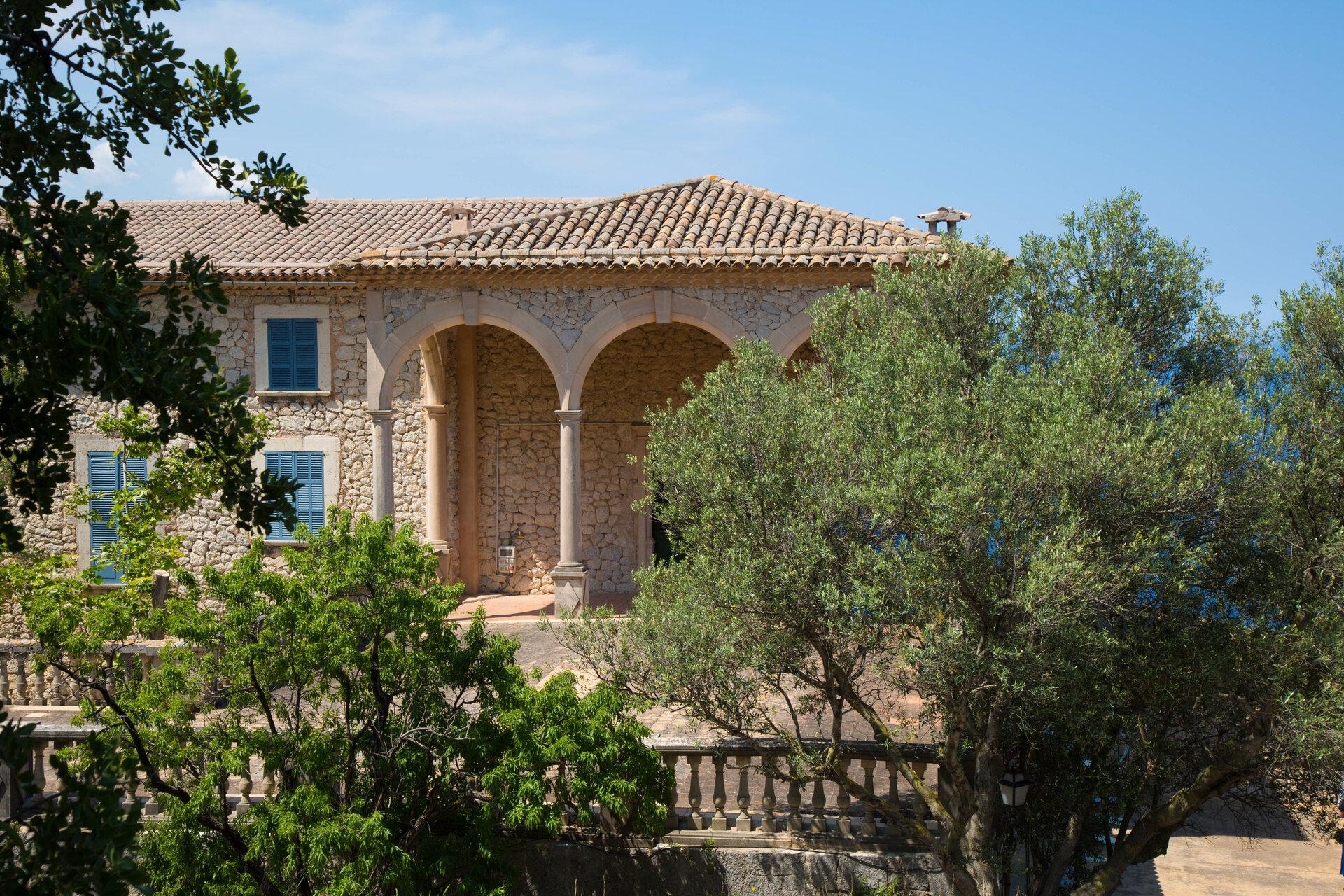 large villas in ibiza
